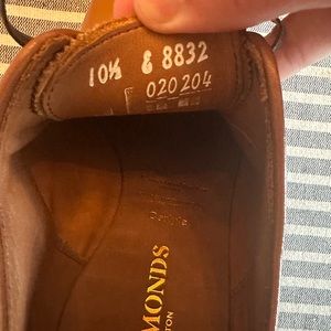 Allen Edmonds (walnut) Carlyle 10.5 E.   Brand new - never worn
